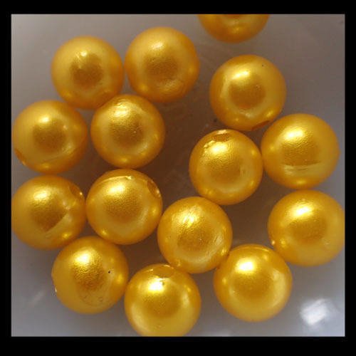 Perles en plastique jaune d'or 1 cm  x 15