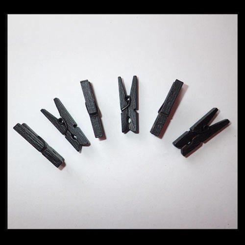 Mini pinces à linge 3 cm noires x6