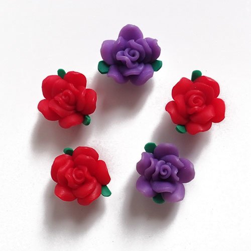 Perles fleurs en fimo roses rouges et violettes x5