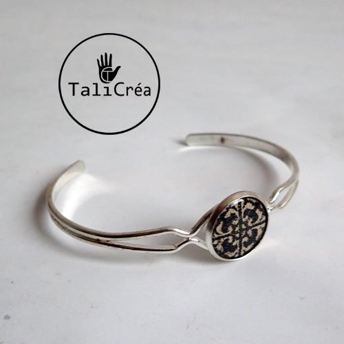 Bracelet argenté motif géométrique noir et blanc
