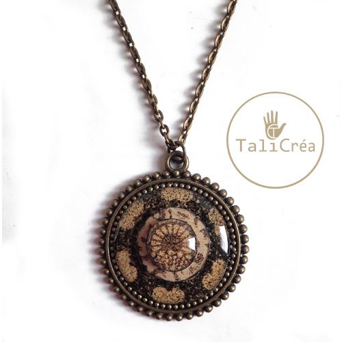 Collier bronze ronds superposés noir jaune marron