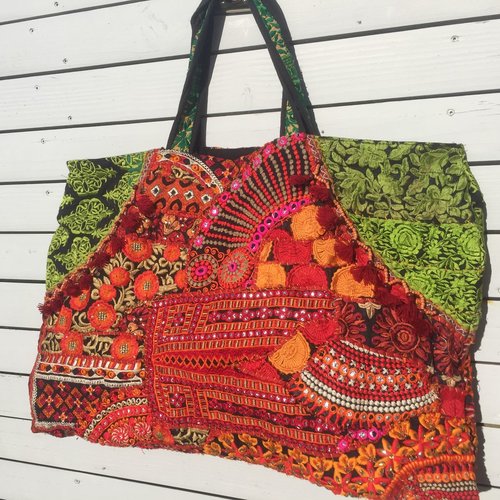 Maxi tote bag, cabas xxl,  broderies vintage indiennes, modèle unique, style bohème chic