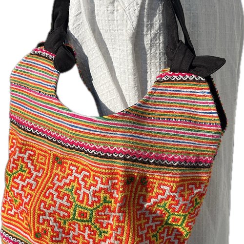 Pochette style sac banane, velours très grosses côtes, doublée coton