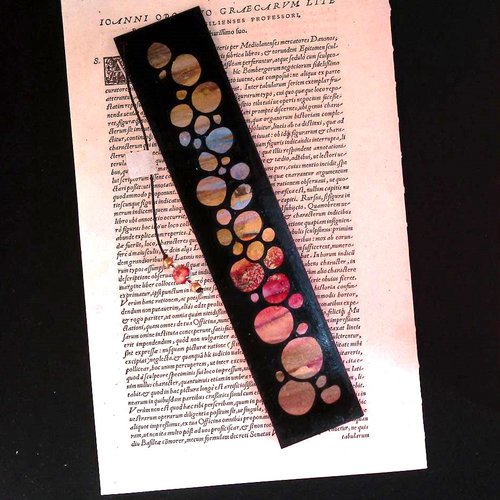 Marque page cuir "bulles "