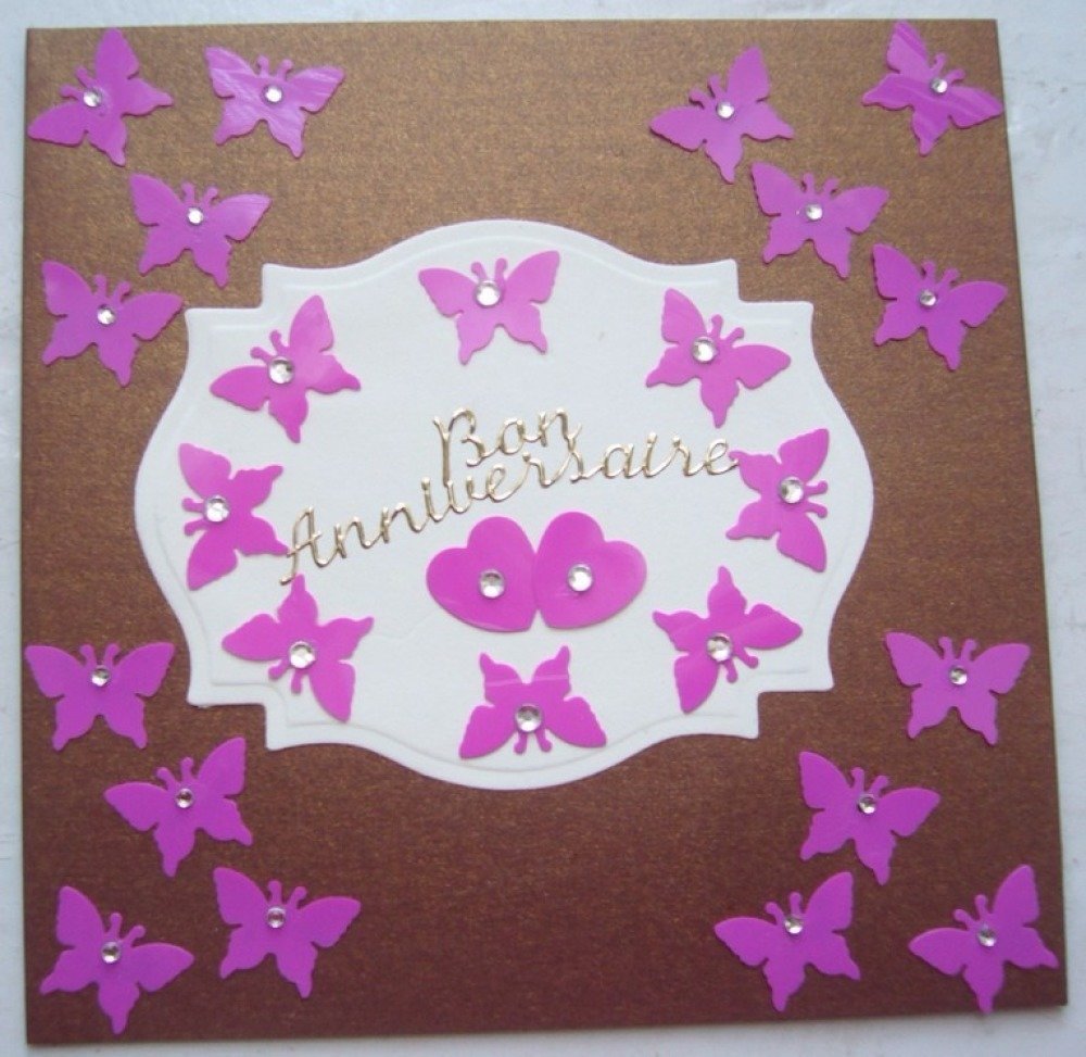 Carte Anniversaire Faite Main Double Bon Anniversaire Marron Cadre Jaune Pale Papillons Et Coeurs Fuchsia Enveloppe Assortie Un Grand Marche