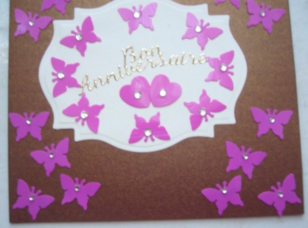 Carte Anniversaire Faite Main Double Bon Anniversaire Marron Cadre Jaune Pale Papillons Et Coeurs Fuchsia Enveloppe Assortie Un Grand Marche