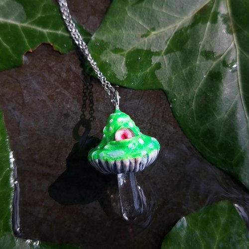 Collier amanite magique