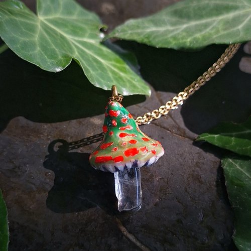 Collier champignon lumineux