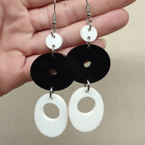 Boucles d'oreilles géométriques en acrylique noir et blanc, longue boucle d'oreille