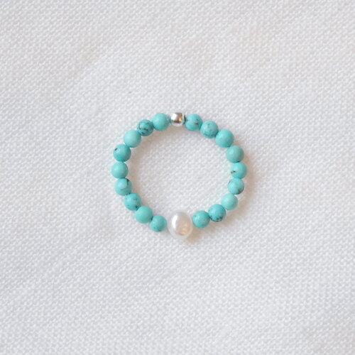 Bague perles turquoise et nacre | bague élastique pierre et perle | bijoux minimaliste turquoise pour femme