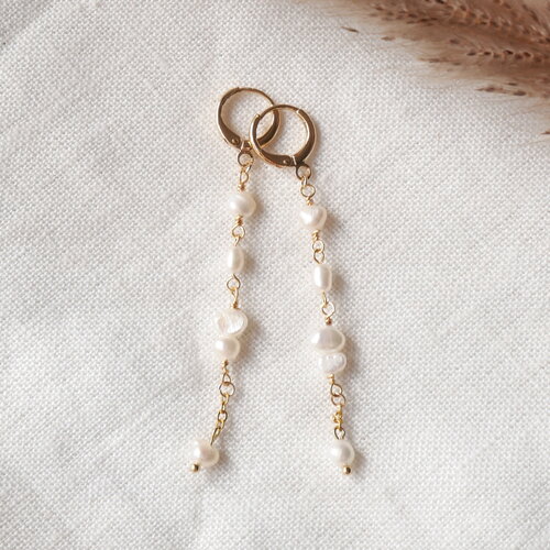 Boucles longueur perle pendante – boucles de mariée délicates en perles d’eau douce or