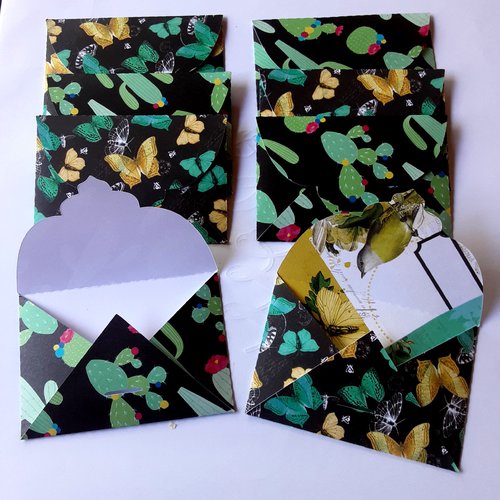 Lot de 8 petites enveloppes