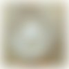 Cadre angelo chabby chic de couleur beige et blanc en platre fibré et céramique 