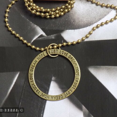 Original collier homme pendant, trust love dream hope chain en metal bonze long 50cm. 3.5cm the bad rebel collection boho chic