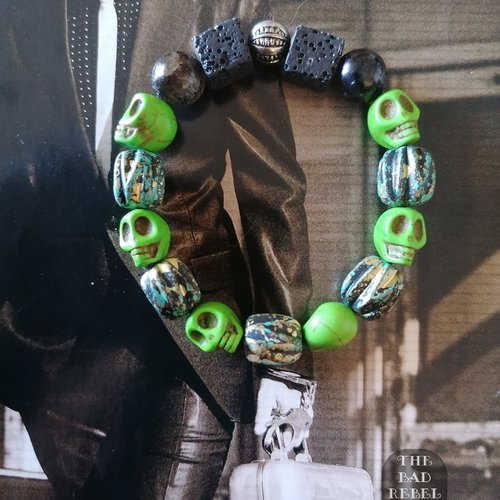 Original bracelet avec perles de lave et howlite !! skullave !! vert t.18cm elastique the bad rebel collection boho chic