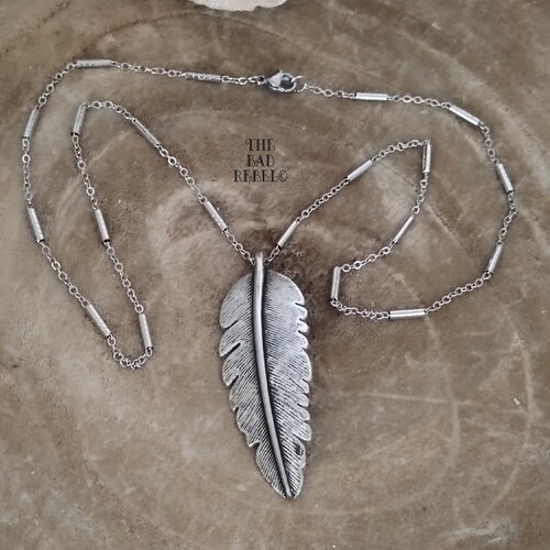 Original collier !! feather !! pendentif big feather en metal sautoir maille en acier inoxydable argente long 50.2cm the bad rebel