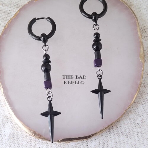 Boucles d'oreilles créoles homme alternatif dark cross!! créoles noir avec perles de howlite et perles en verre t.1.8cm x 7.5cm