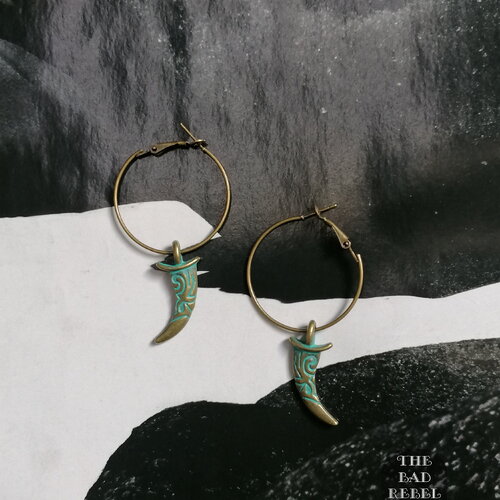 Original boucles d'oreilles creole homme !! dent !! dent, dague retro patine ancienne metal bronze the bad rebel collection boho chic