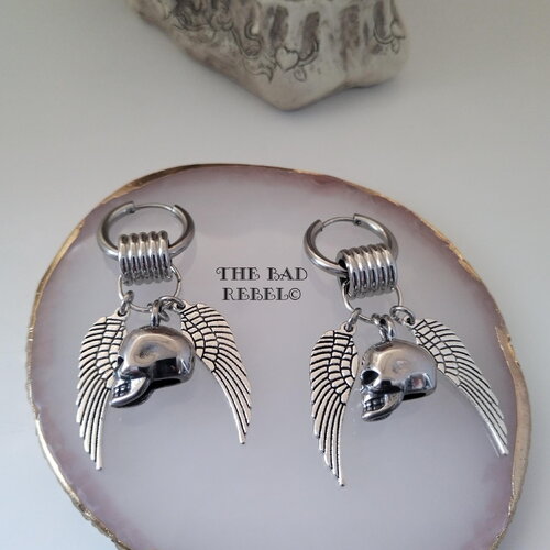 Originales créoles bijoux homme alternative !! skully wings !! en acier inoxydable argente t.1.8cm x5.5cm the bad rebel collection vikings!!