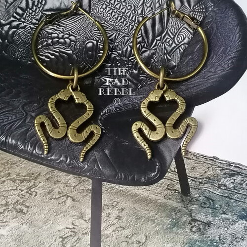 Original boucles d'oreilles creole homme !! snakes !! en metal bronze creole t.2.5cm x 3cm the bad rebel collection age of bronze