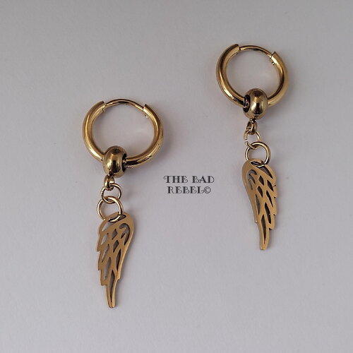 Boucles d'oreilles creoles alternative dore homme femme !!golden wings!! en acier inoxydable t.1.5cm x 3.6cm the bad rebel collection