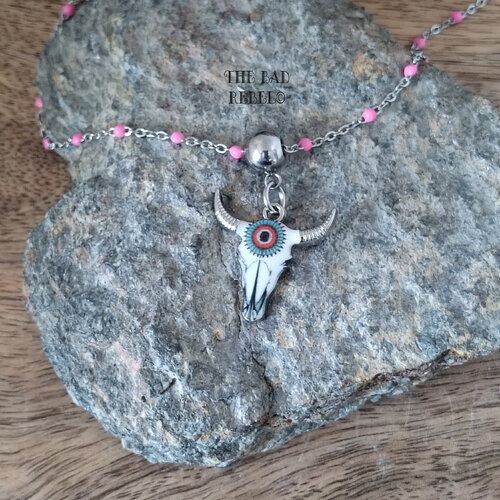0riginal collier chaîne en acier pendentif buffalo, buffle tete vache boho chic style emaillé avec fermoirs mousqueton, long 45cm