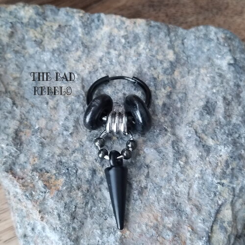 Mono créole noir homme femme viking !! dark spike!! créoles en acier inoxydable viking t.1.3cm x 3cm the bad rebel collection vikings!!