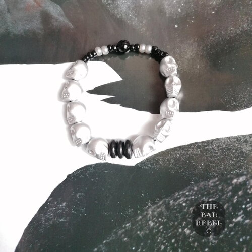 Original bracelet !! skully !! argente t.18cm élastiquée perles tete de mort bad rebel collection boho chic