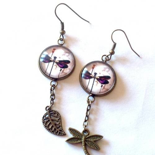 Boucles d'oreilles libellules vintage, tons violets. 