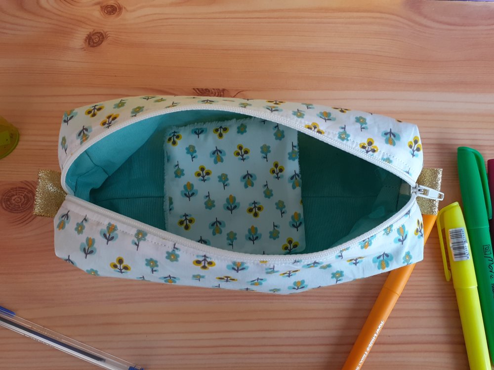 Trousse D cole Un Grand March Trousse D cole Un Grand March