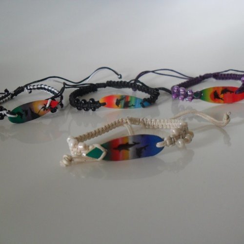 Bracelet macramé surf en coton, bois, perles
