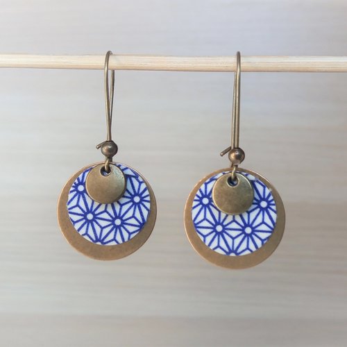 Boucles d'oreilles rondes bronze et bleu marine motifs japonais modèle yokan