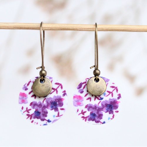 Boucles d'oreilles recyclage tissu petites fleurs liberty of london modèle phoebe violet