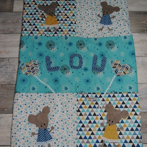Couette Bebe Petites Souris Avec Personnalisation Un Grand Marche