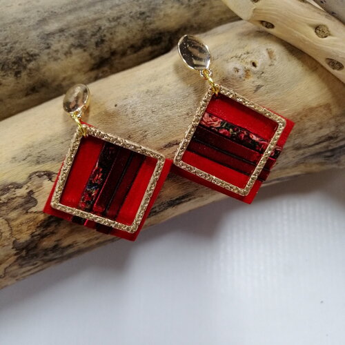 Boucles d'oreilles "vermeer" rouge