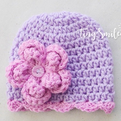 Bonnet Bebe Crochete En Rose Violet Ou Rose Avec Une Jolie Fleur Bonnet Naissance Un Grand Marche