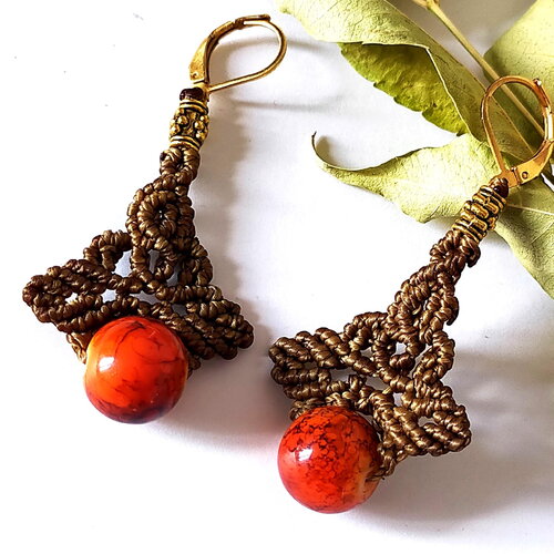 Boucles d'oreille bohèmes, baroques, macramé, orientales chics, perles verre, ambre, orangé, or, marron, bronze