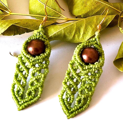 Boucles d'oreille bohèmes, chics, macramé, cuivre, vert, plaqué or, joli cadeau original