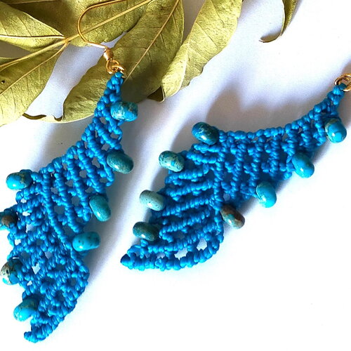 Boucles d'oreille bohème turquoise, macramé, régalite, plaqué or, perles, cadeau original, inox