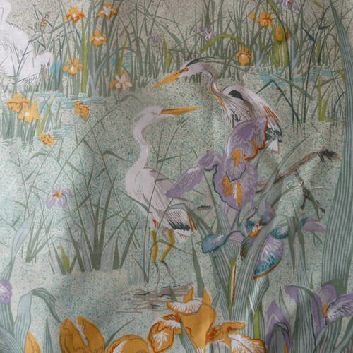Coupon de tissu en coton fond vert clair - imprime herons et iris 
