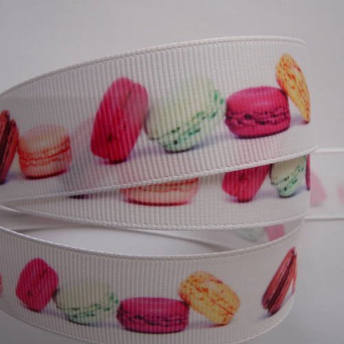 Ruban gros grain fond blanc - motifs macarons - largeur 1,5 cm 
