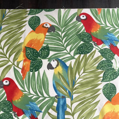 Tissu ameublement perroquets 52x70cm
