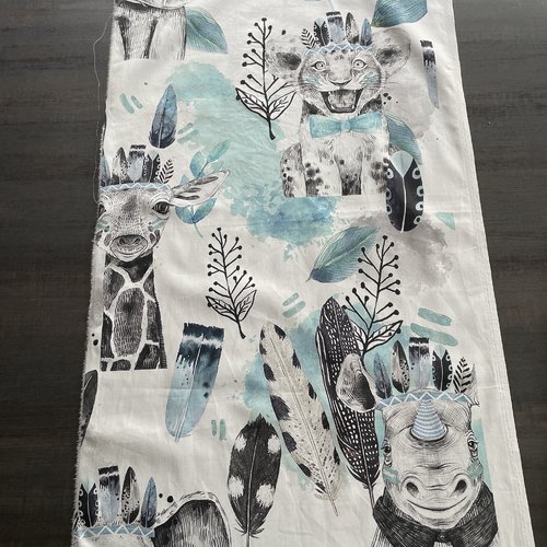 Tissu  animaux savane 49x96cm