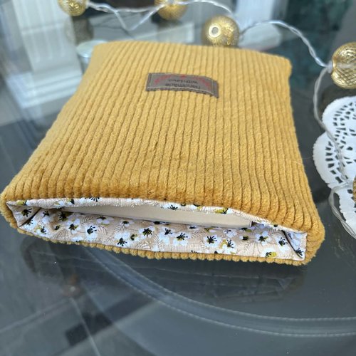 Pochette a livre
