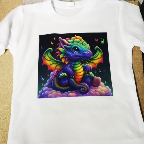 T-shirt enfant - dragon arc-en-ciel