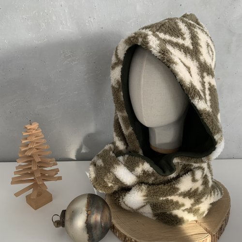 Snood à  capuche