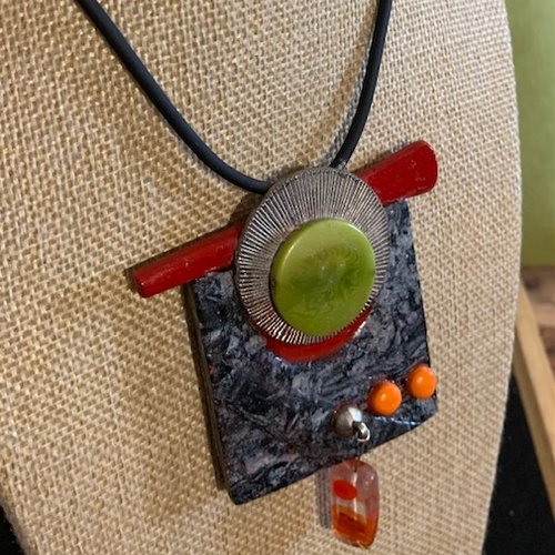 Pendentif en polymère