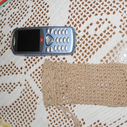 Pochette téléphone au crochet couleur corde