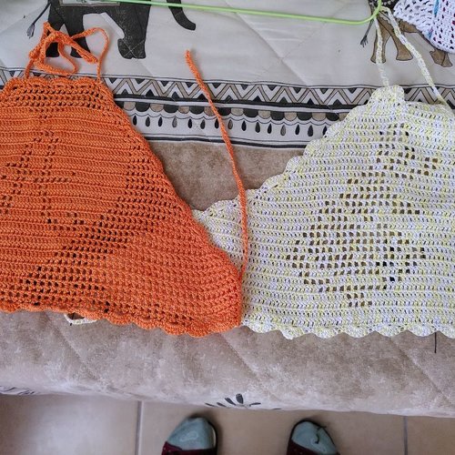 Dos nu bébé crochet fait main neuf