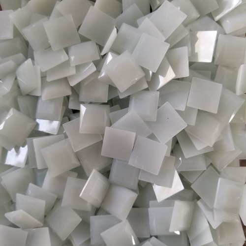 Des cabochons carrés